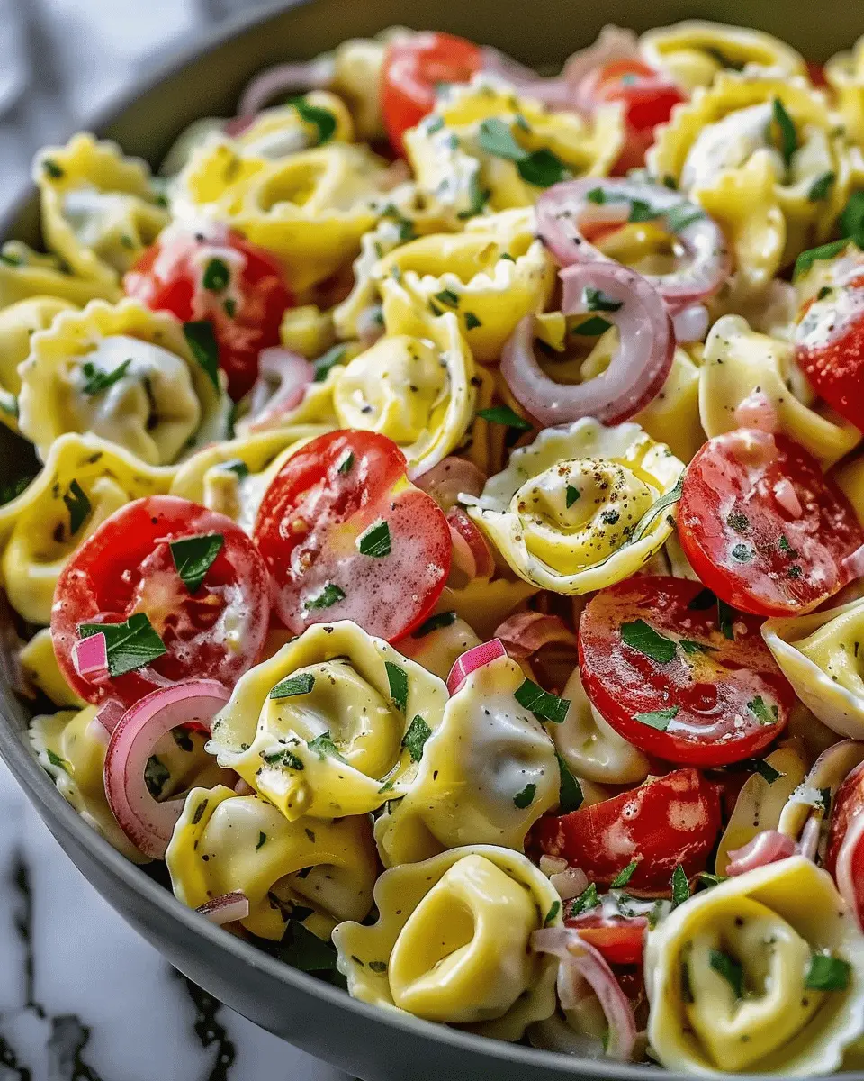 Fresh Grinder Tortellini Salad: A Flavorful Twist with Turkey Bacon
